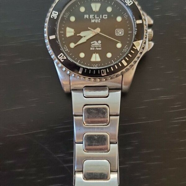 Relic Wet Wristwatch - Watch - ZR-11157 - NEEDS BATTERY | WatchCharts