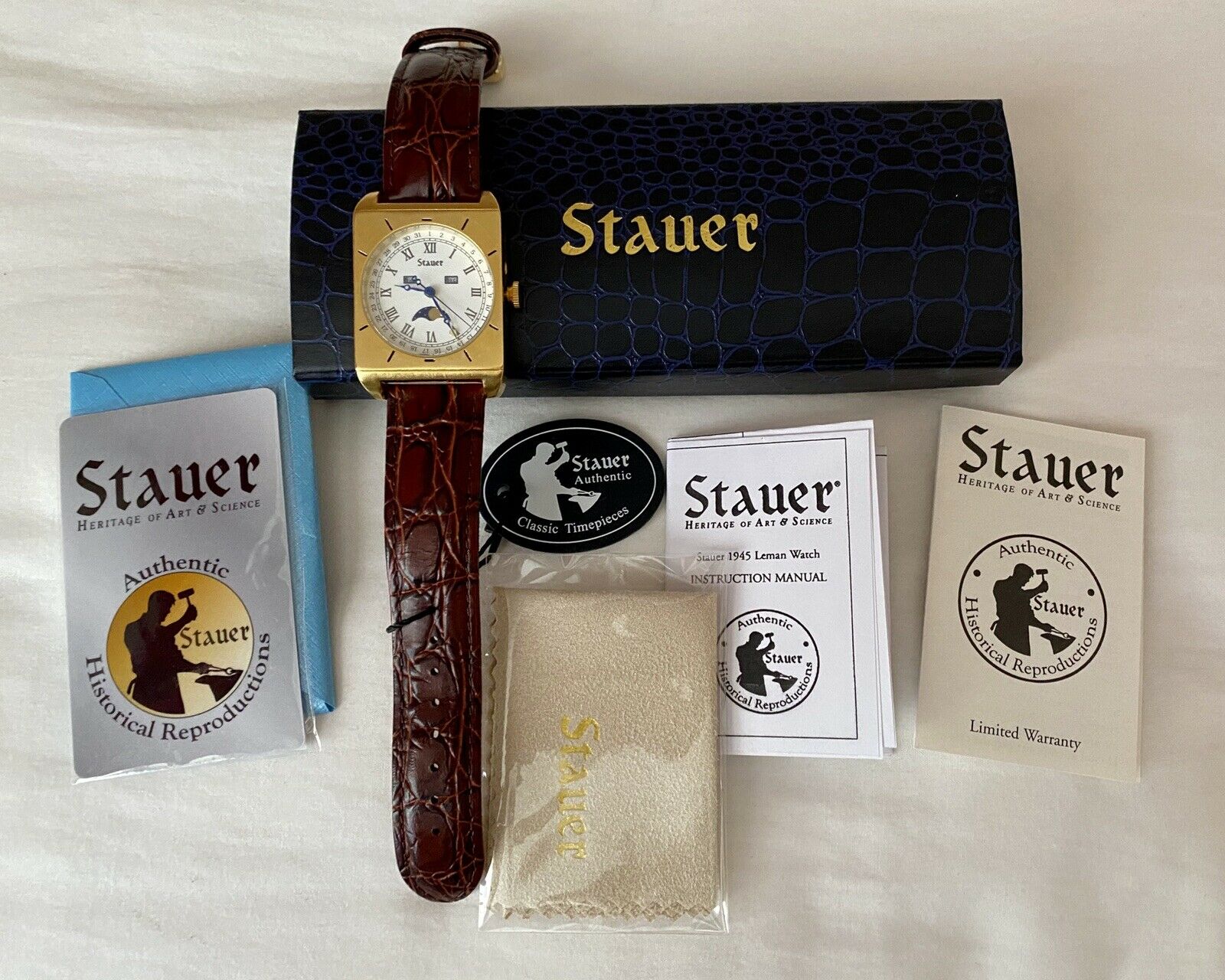 Vintage stauer outlet watches