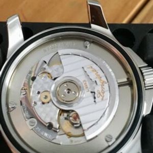 LONGINES CONQUEST AUTO 39MM L888.2 MOVEMENT 65 HR RESERVE BOX PAPERS WARRANTY WatchCharts Marketplace