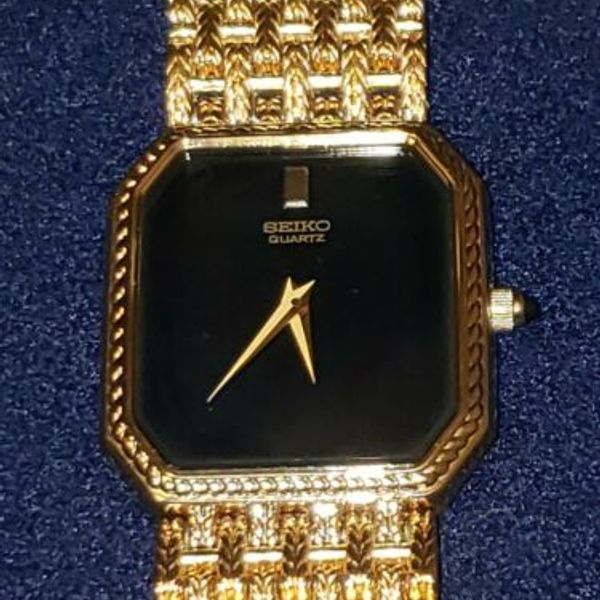 Vintage Seiko Quartz 9020-5430 Mens Dress Watch - MINT 
