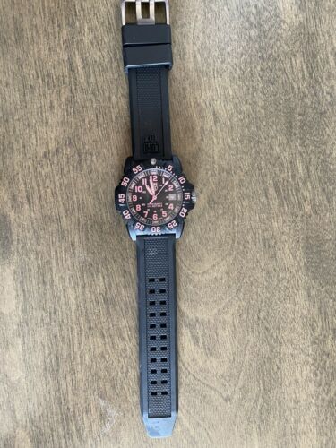 Luminox Ladies Swiss Watch Series 7050 Quartz Military Black Pink