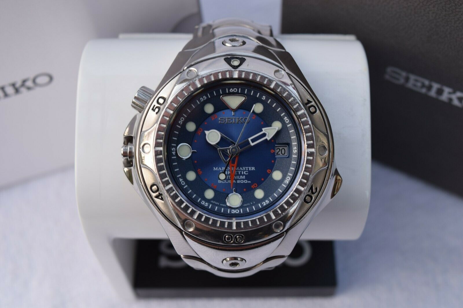 Seiko Prospex Marine Master Pipin Kinetic Watch SBDW015