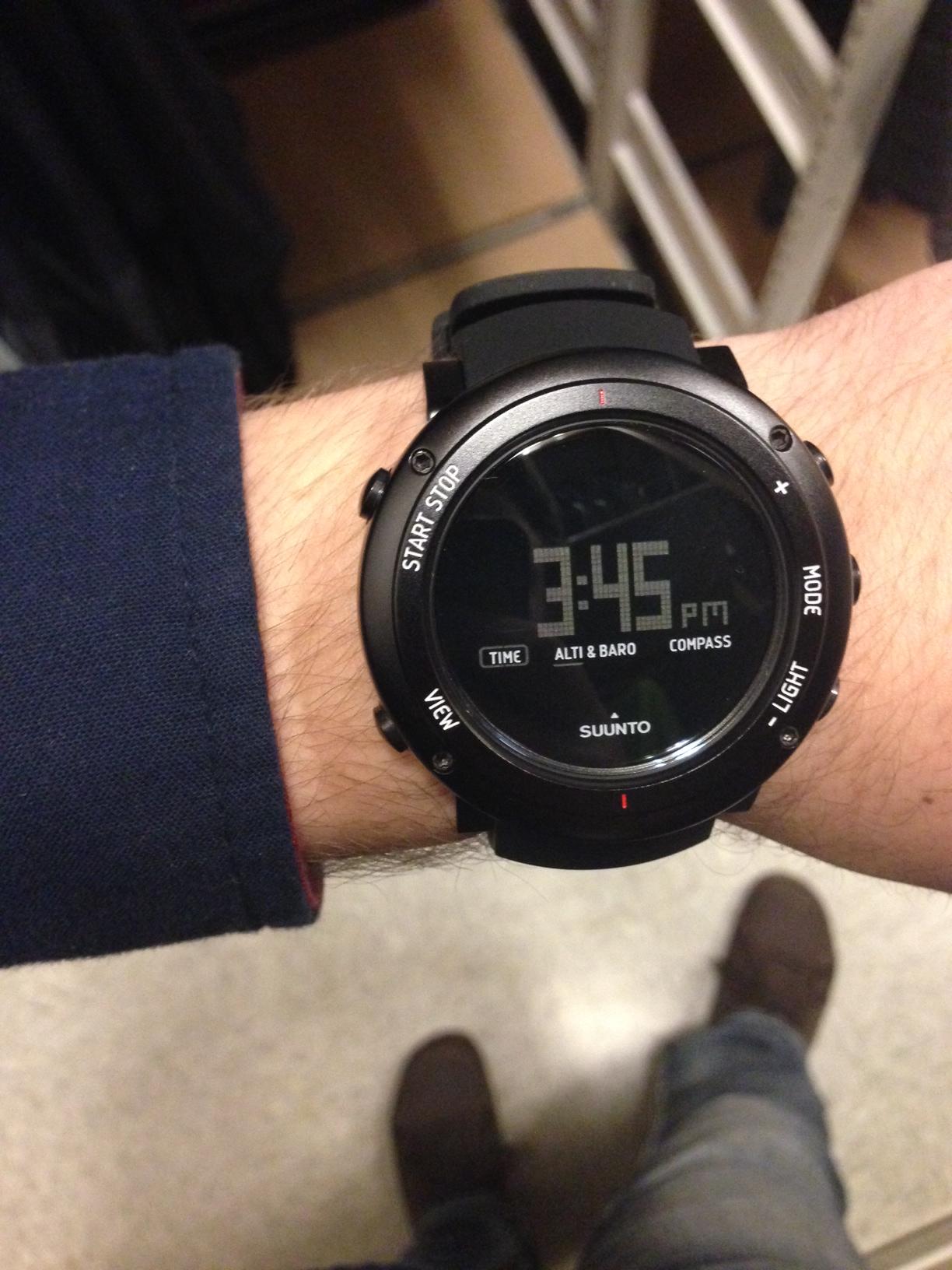 suunto core deep black