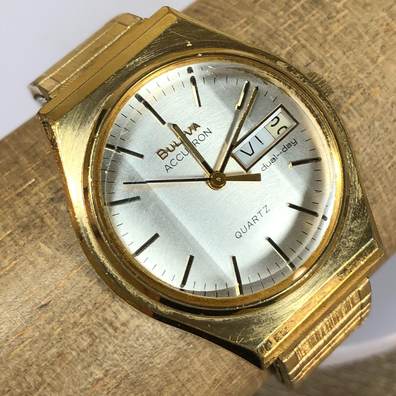 Vintage Bulova Accutron N7 Mens Dual Day 10KT RGP Gold  display picture 1