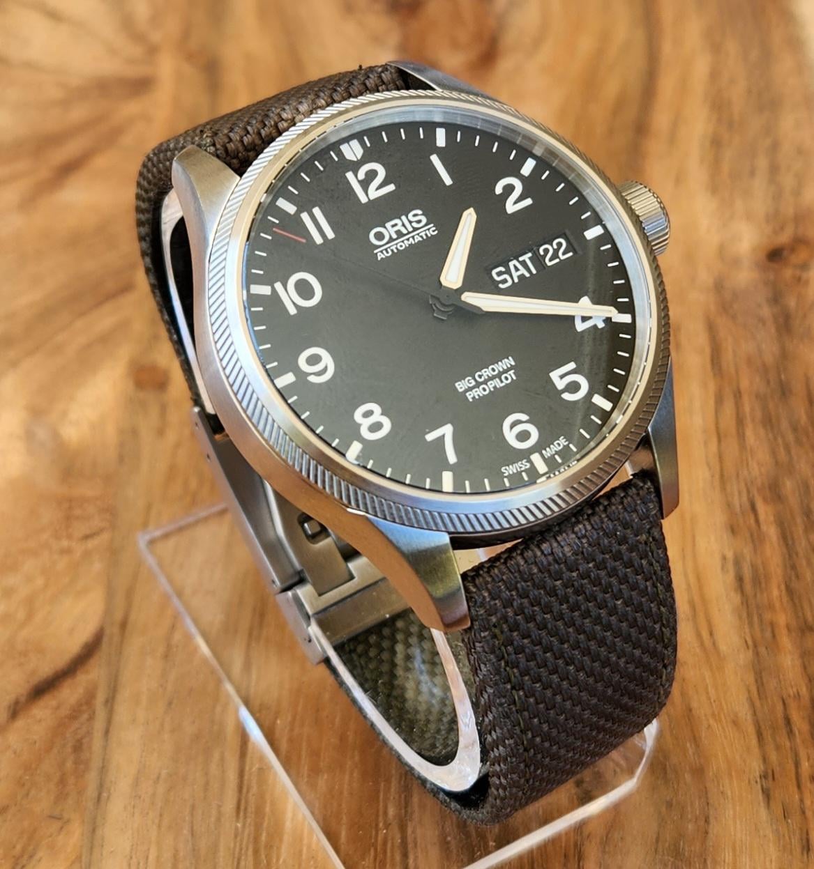 WTS Oris Big Crown Pro Pilot Big Day Date the Olive textile