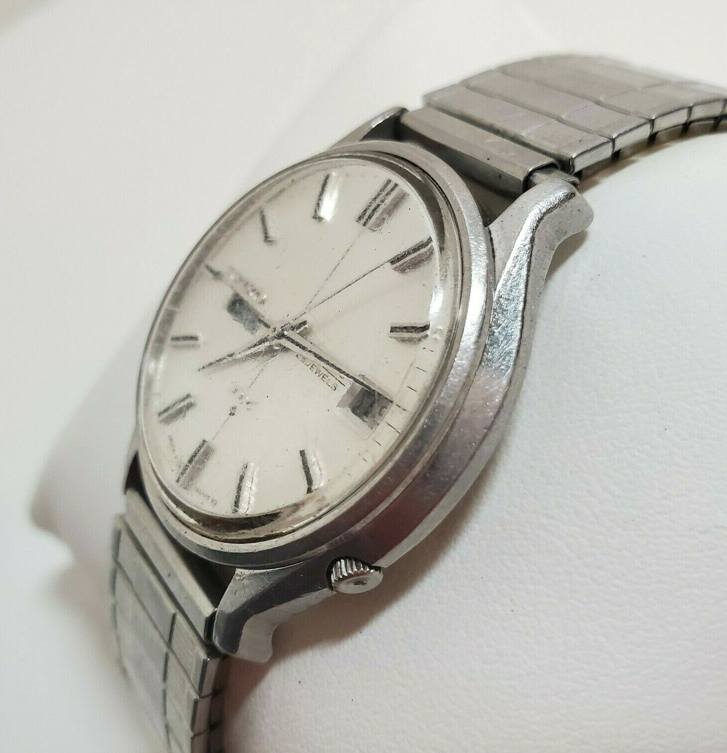 Vintage 1970s Seiko DX 6106-8240 Automatic 25 Jewel Day Date Mens Watch |  WatchCharts