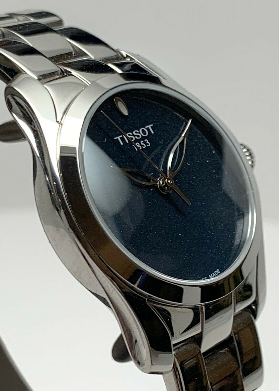 Tissot t112210a hot sale