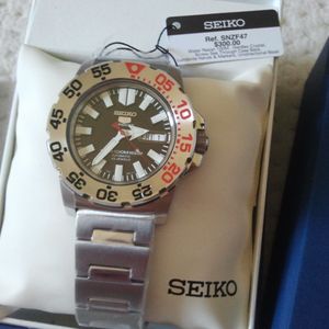 Seiko 5 SNZF47 Price as of March 2026 | WatchCharts