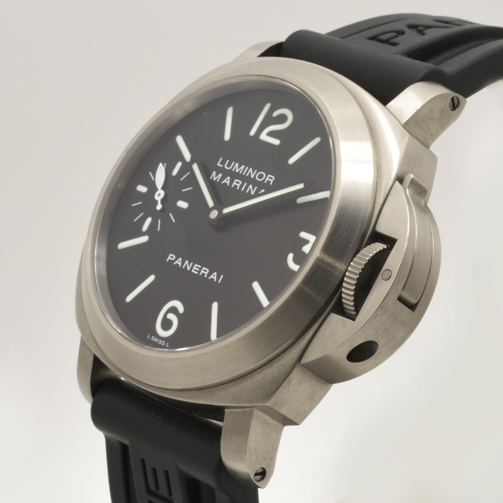 Panerai Luminor Marina 44mm Manual winding Titanium PAM00177