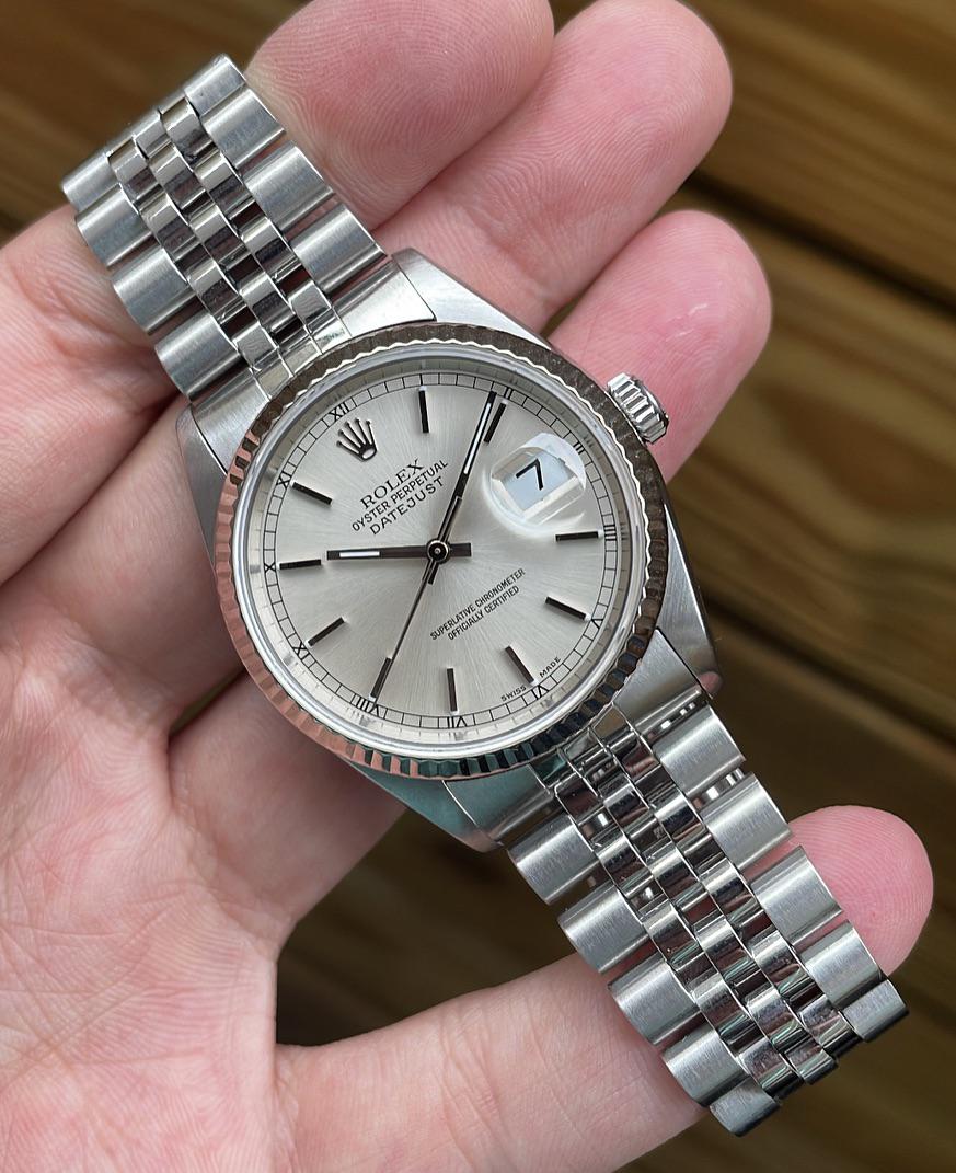 WTS Clean Classic Rolex Datejust from 1995 with box Birth Year