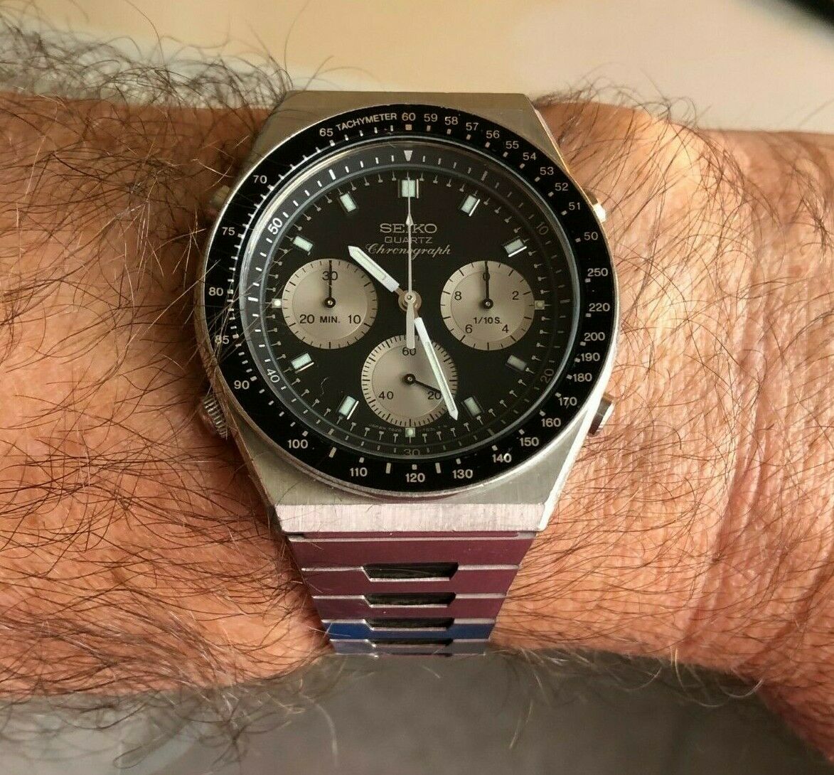 SEIKO 7A28 7039 MINTY PANDA DIAL QUARTZ CHRONOGRAPH ORIGINAL B1074