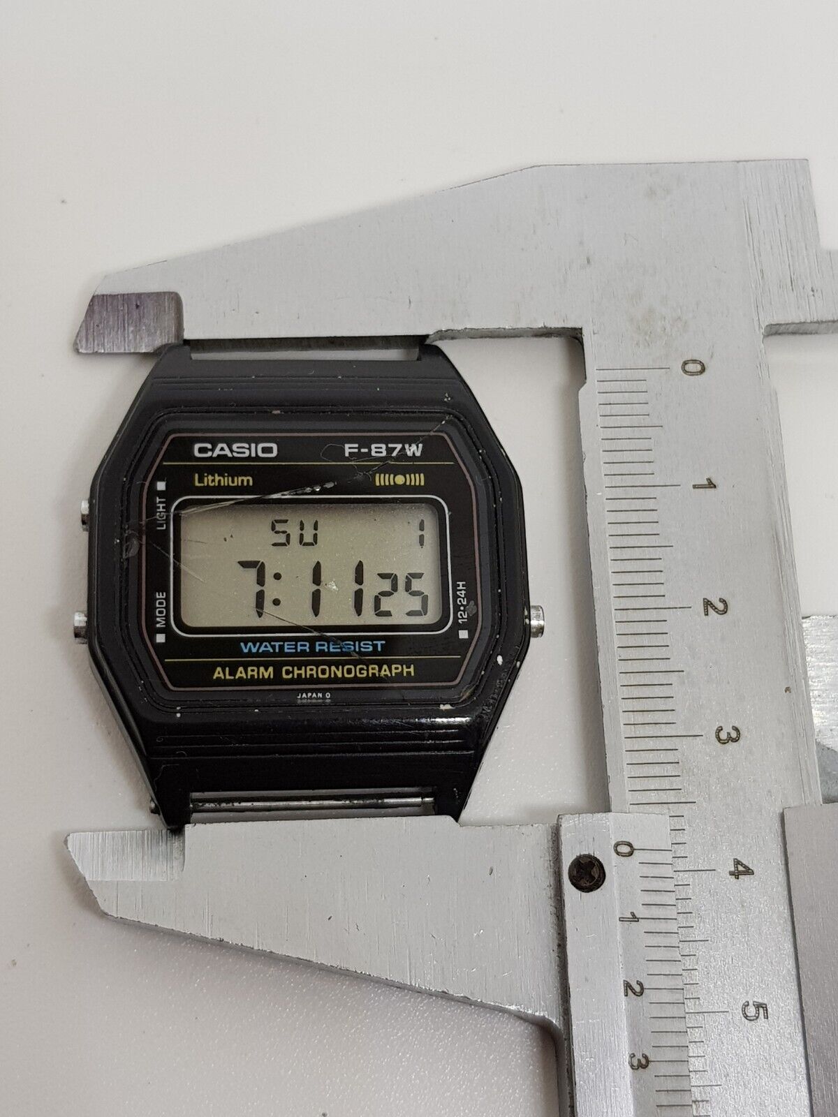 Vintage Men's CASIO F-87W Digital Watch (working) | WatchCharts