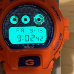 WTS] Casio G-Shock DW-6900SC-4 Crazy Colors Orange & Blue w