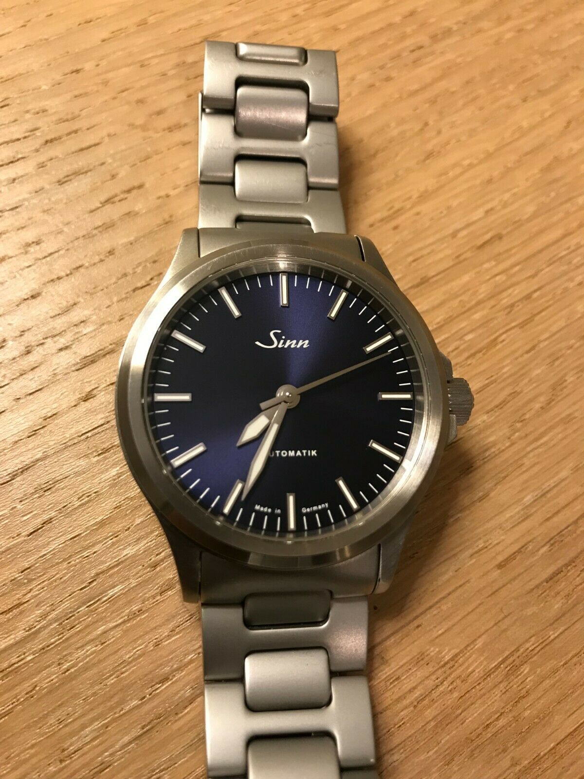 Sinn 556I Blue Dial ETA Movement Automatic Watch 200m Brushed H Link ...