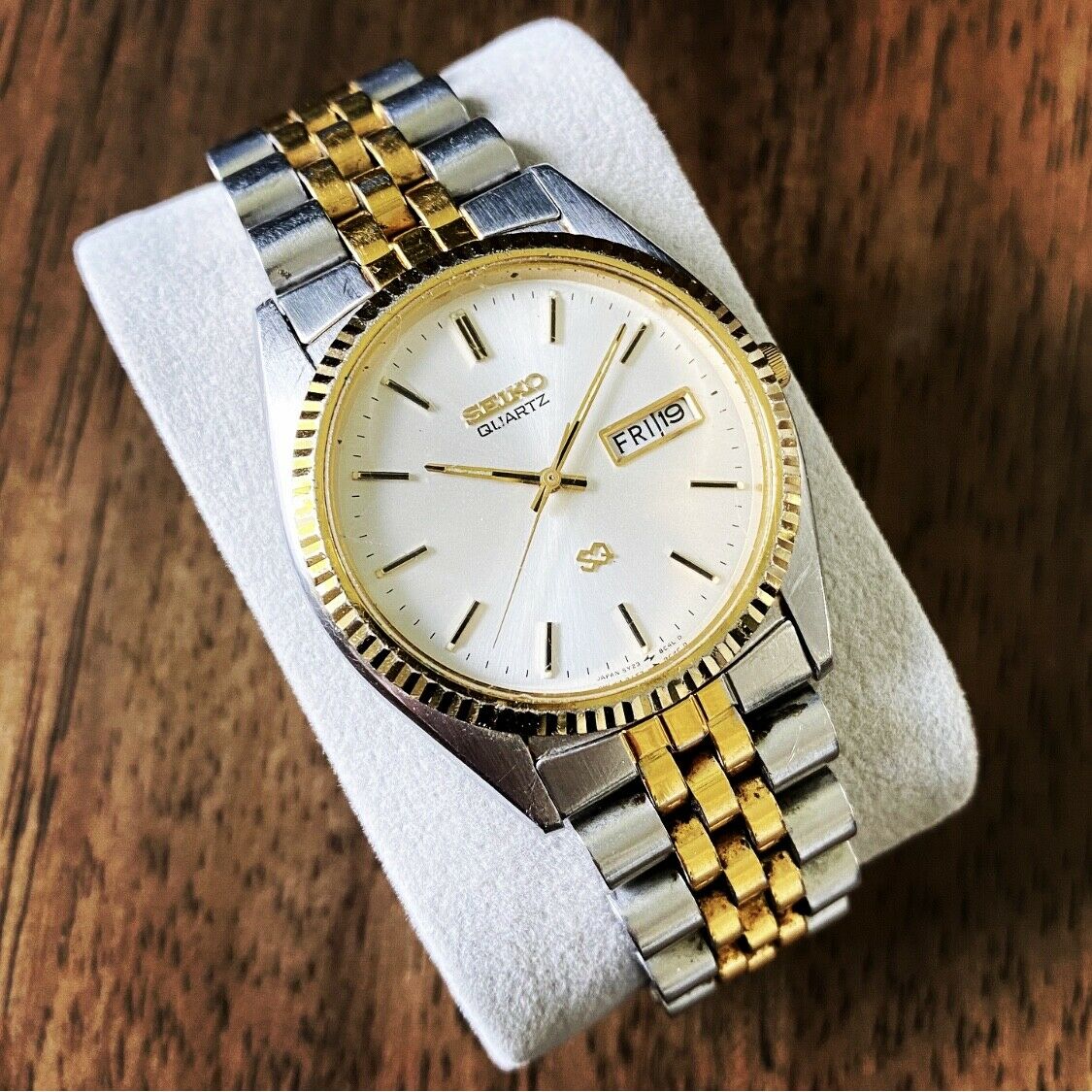 RARE Vintage 1990 Seiko 5Y23-8A69 Analog Quartz SQ Watch Made in