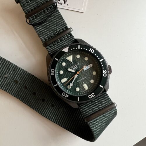 Seiko 5 Sports Green Men s Watch SRPD77 SKX Diver Style