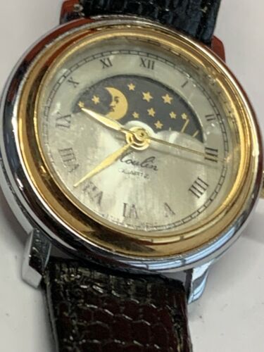 Classic Vintage Quartz Watch