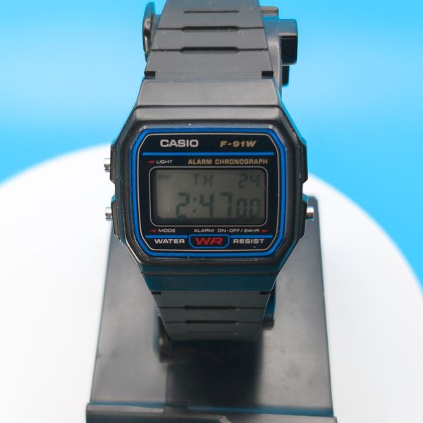 Casio Classic Digital Watch - Alarm Stopwatch F91W 1 | WatchCharts ...