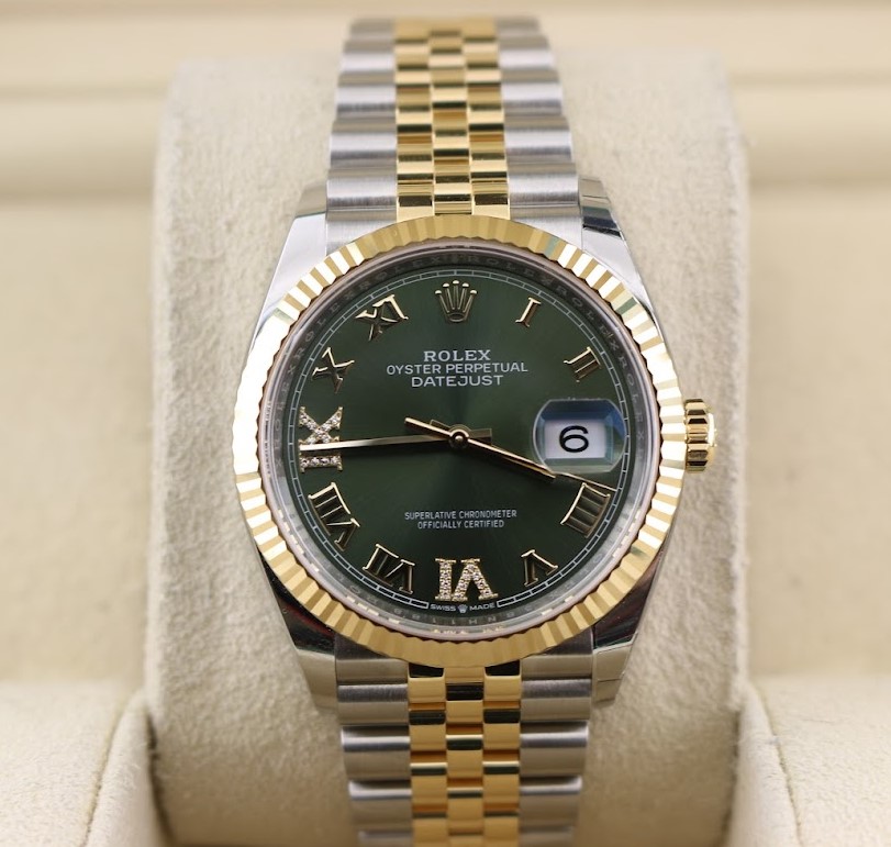 Datejust hot sale green roman