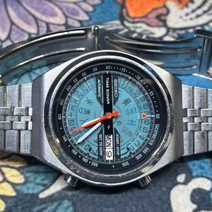 Seiko Chronograph 6T63-00E0 Men's Watch | WatchCharts Marketplace