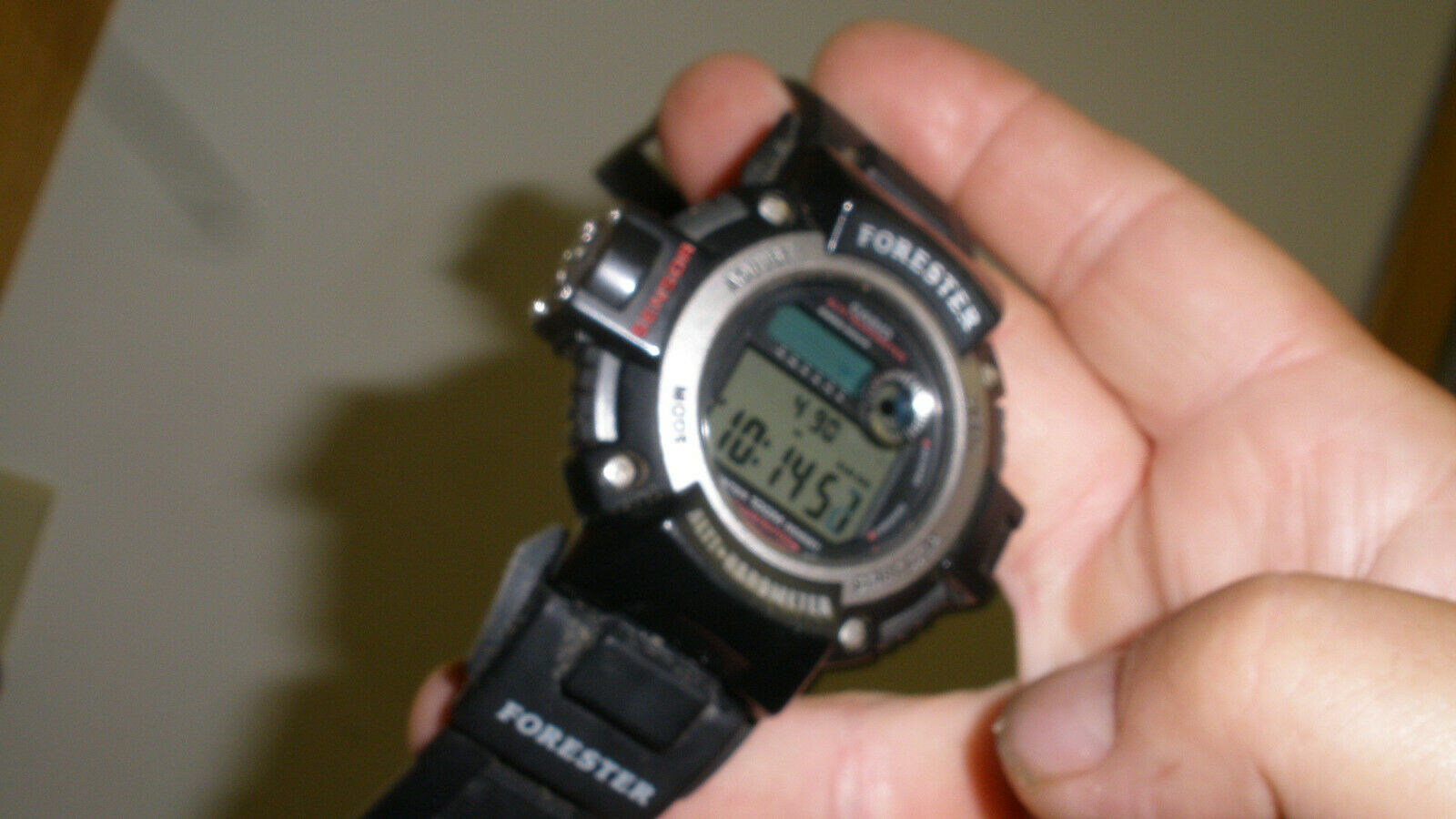 casio forester fts 100