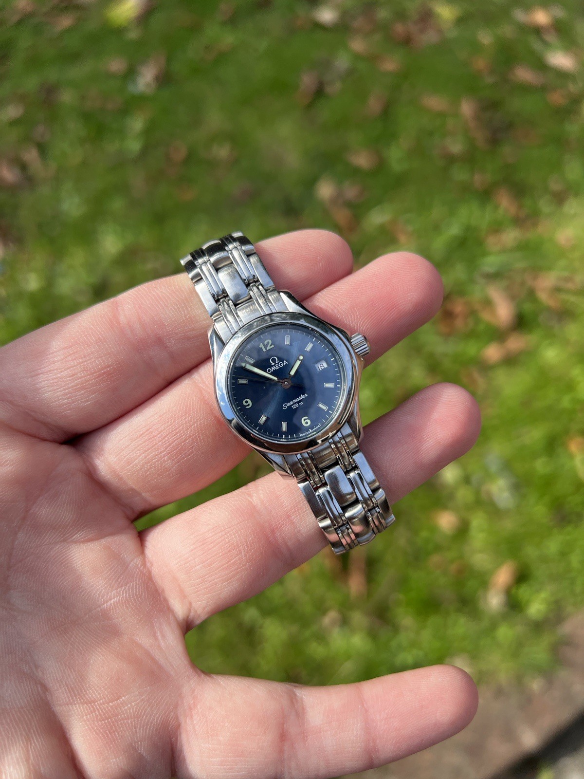 RARE Omega Seamaster 120m Ladies 28mm Quartz Blue Dial Watch