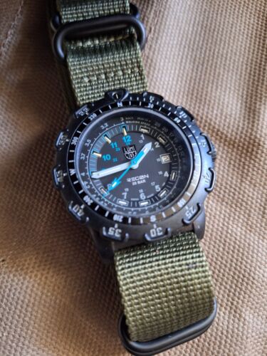 LUMINOX RECON Series 8800 Navy Seals Tactical Military Watch
