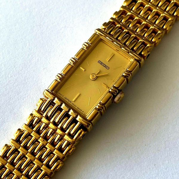 Vintage Seiko Quartz 2E20 5A00 Japan Ladies Watch Runs Gold