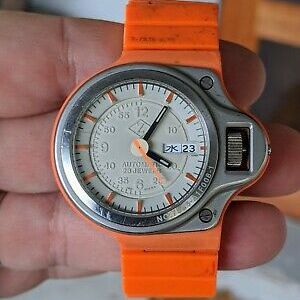 Vintage 2001 Seiko Cabane de Zucca 7S36 JDM Watch, Plastic+SS, Asymmetric |  WatchCharts
