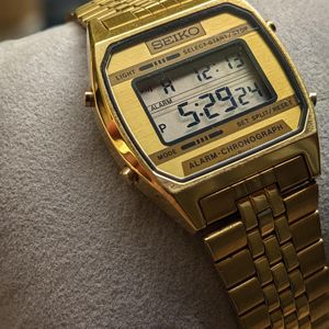 時計 CASIO 587 W-31 CASIO W-31 587 美品 - メルカリ