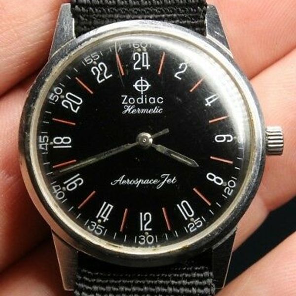 VINTAGE Zodiac Aerospace Jet Hermetic Mens 24 Hour 33.5mm Steel Watch c