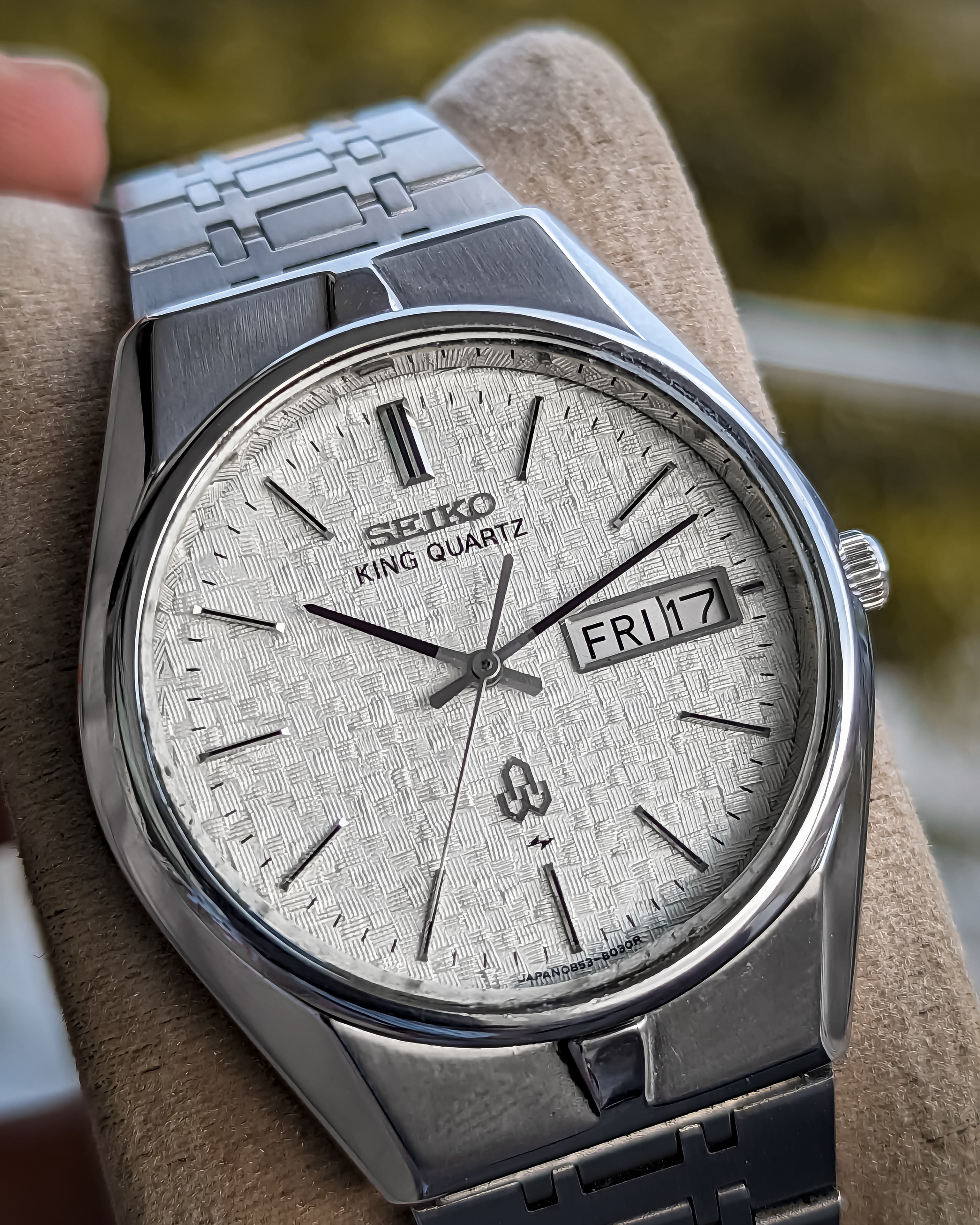 WTS] Vintage Seiko King Quartz - 0853-8030 - Rare Ice Tatami Dial