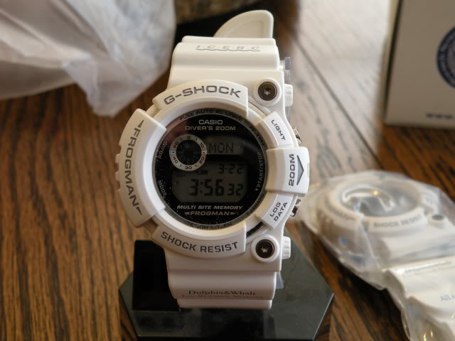 Casio G-Shock frogman white ICERC GW-206 K + extras | WatchCharts