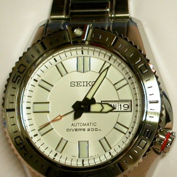 seiko skz323k1