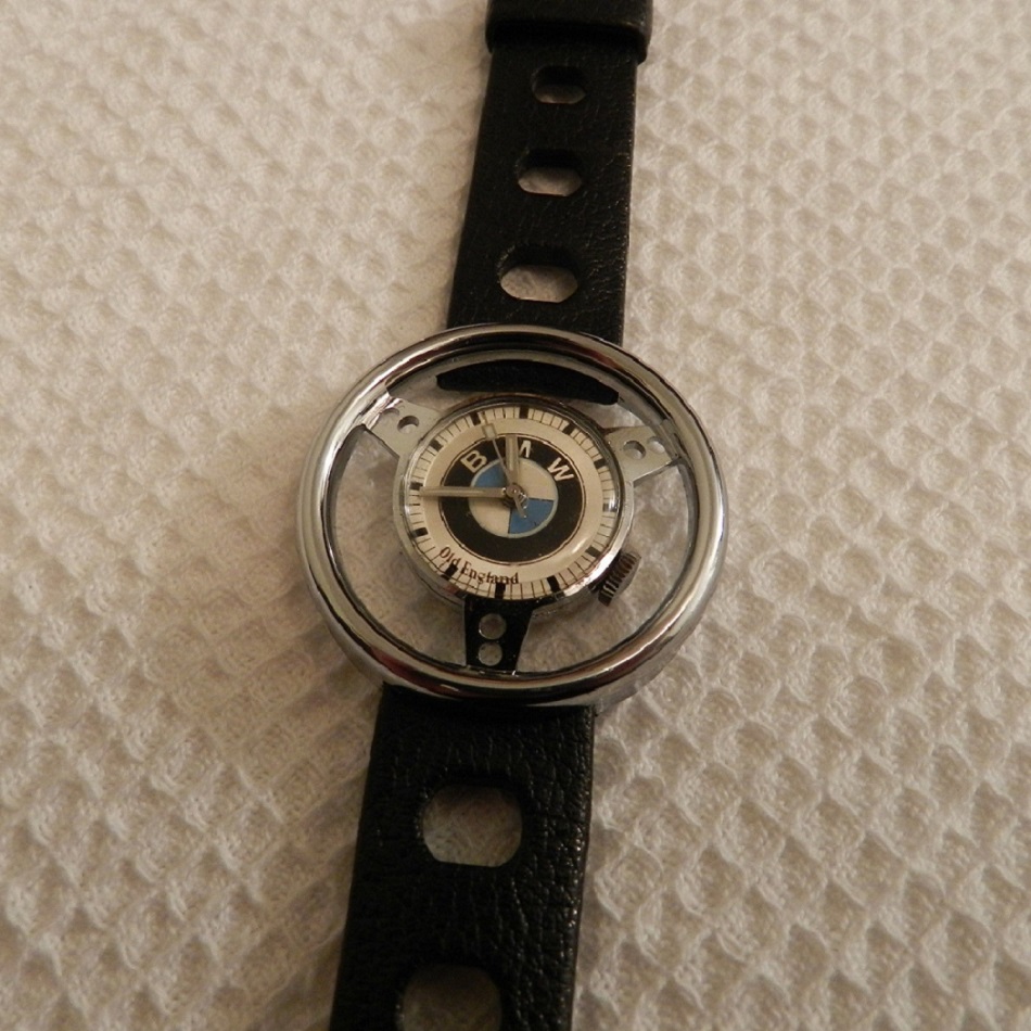 Working Rare Bmw Old England Steering Wheel Watch Swiss Made  display picture 3