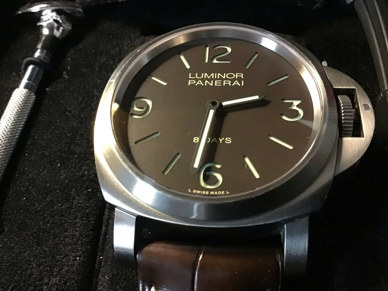 Panerai Luminor Base 562 Titanium 8 Days Tobacco Dial 44mm Watch