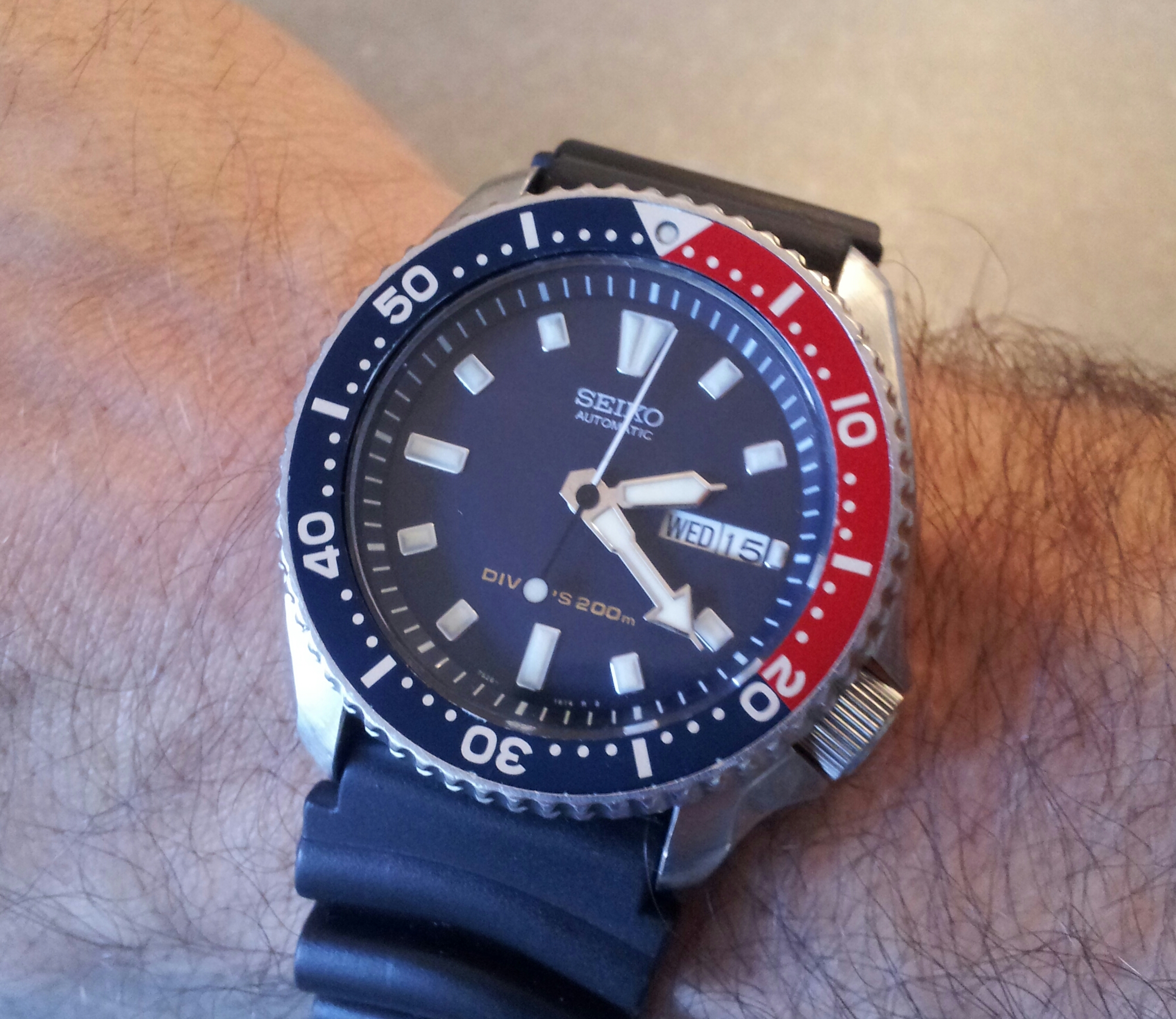 Seiko SKX401 watches for sale WatchCharts Marketplace