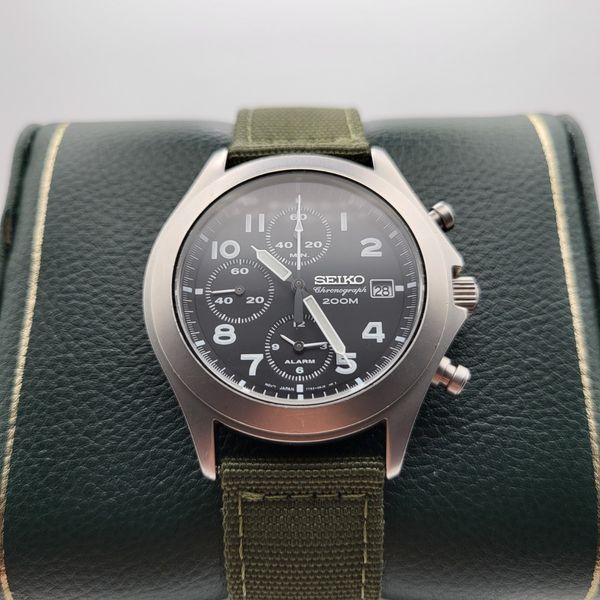 K Riare Watch Seiko Military Chronograph 7T62-0AH0 Black Dial Green Strap Men's Rare ...