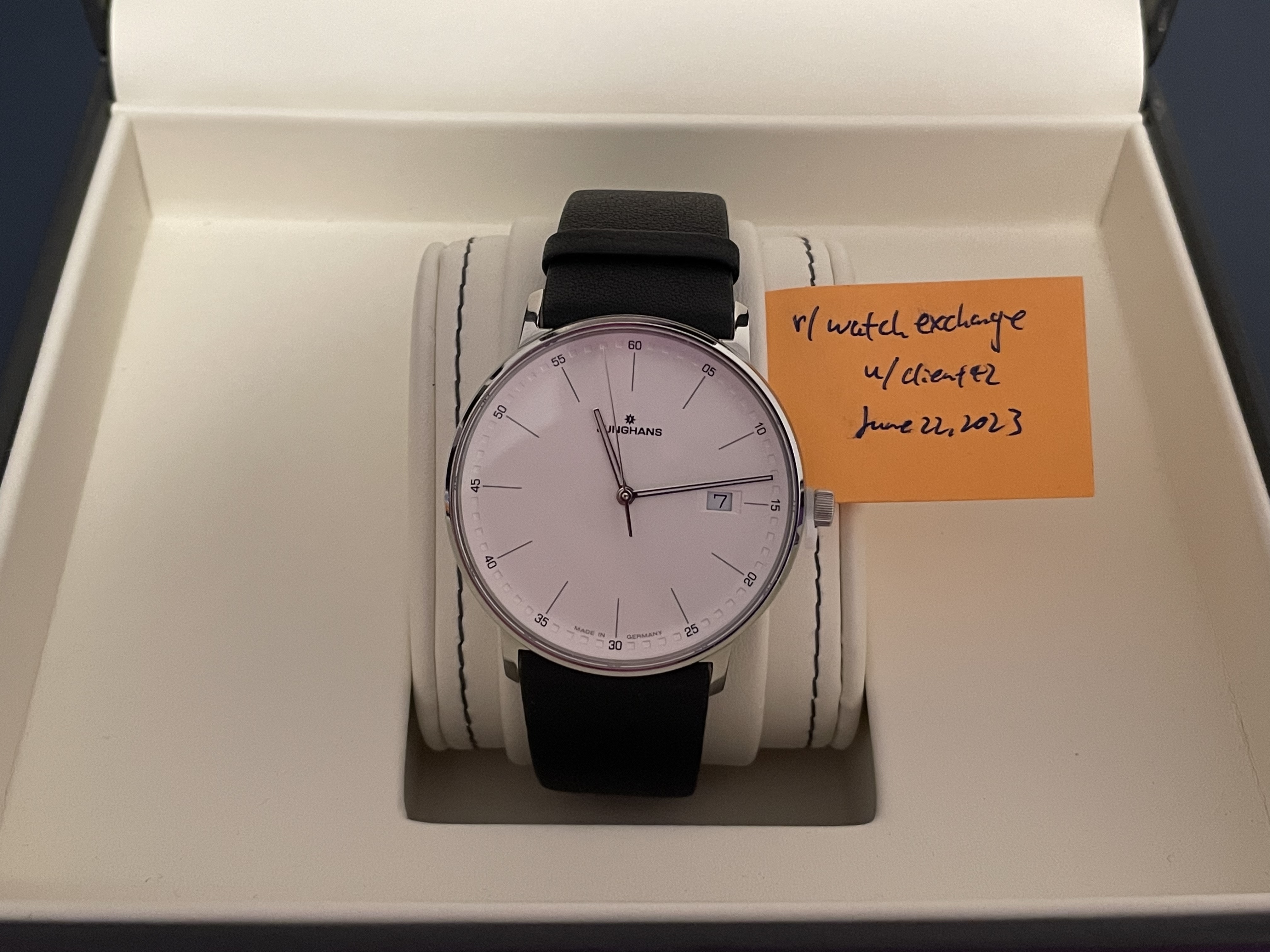 WTS New Unworn Junghans Form 041 4884.00 Form Quartz Cream Dial