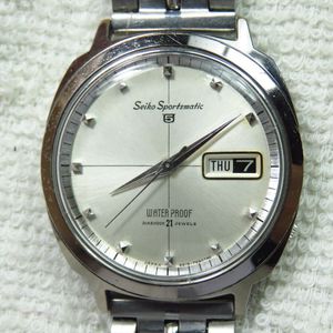Vintage 1964 Seiko Sportsmatic 5 watch (6619 - 7990 ) | WatchCharts