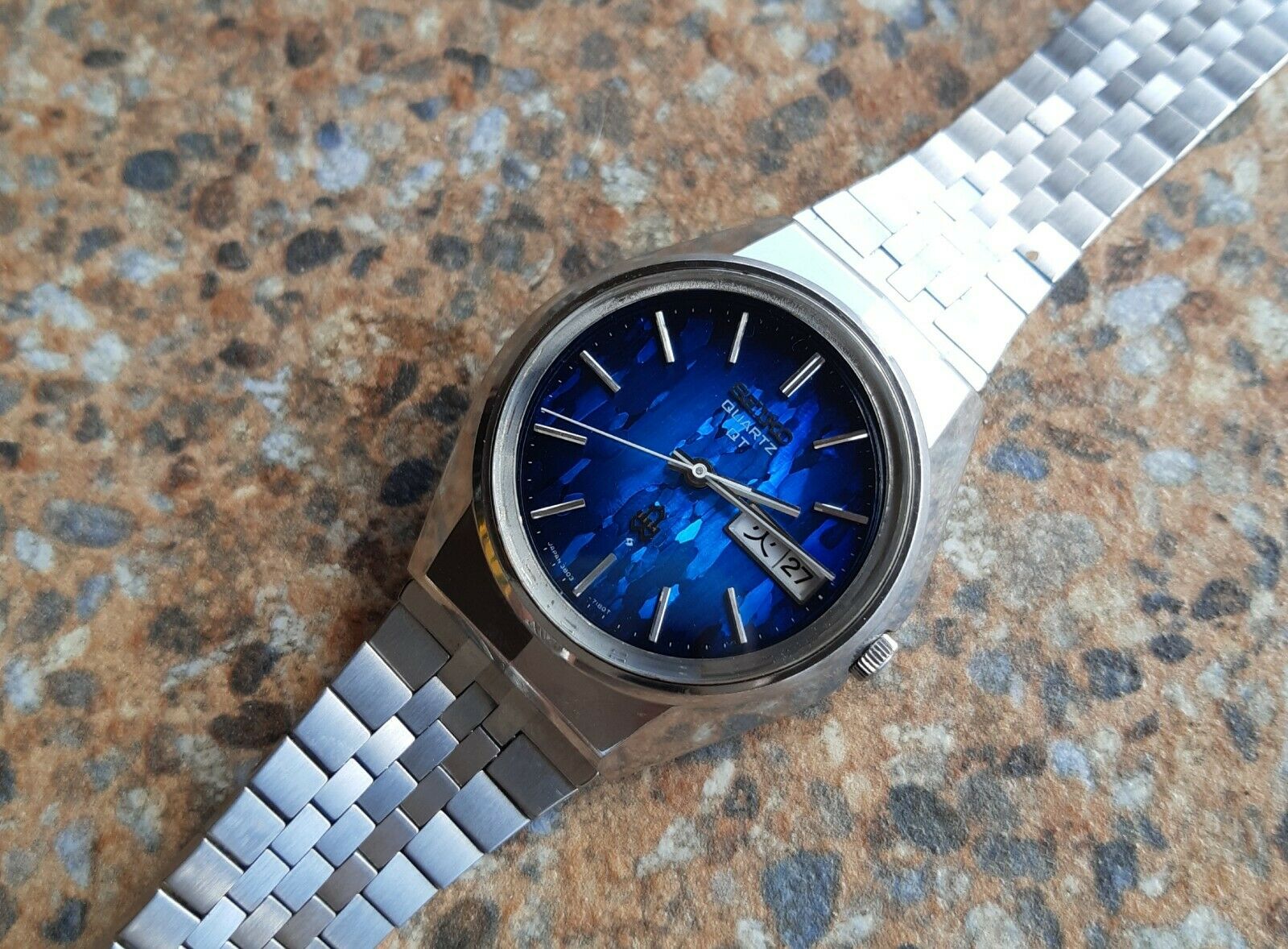 Vintage Seiko Quartz Type II (SQ) JDM 3803 7100 Kanji August 1973