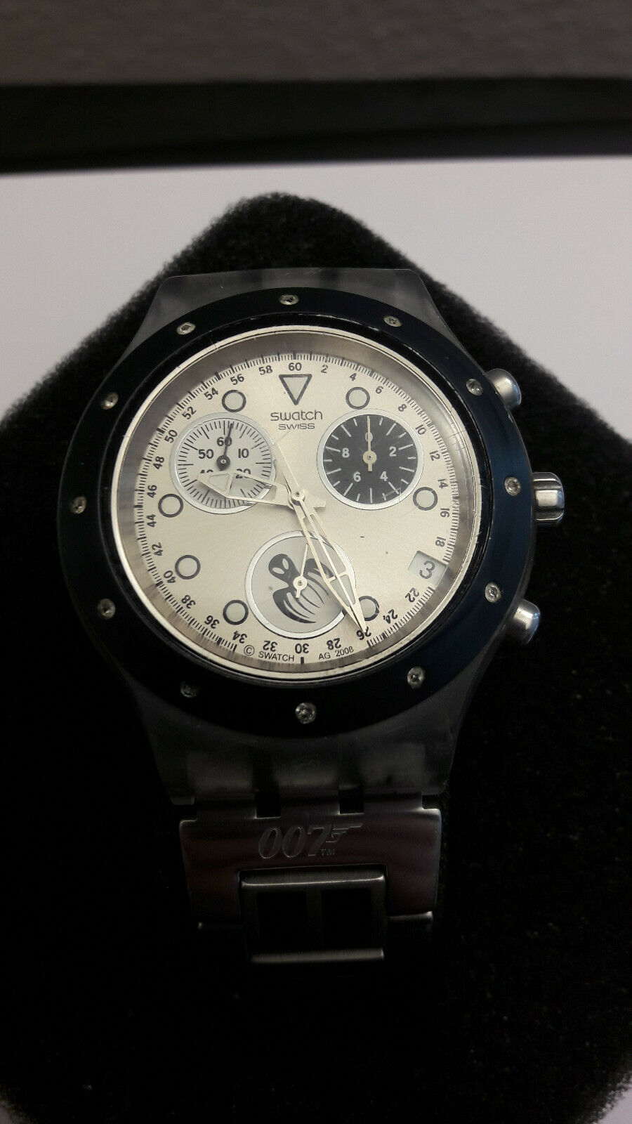 Special Swatch Uhr James Bond Villain Edt. Emilio Largo