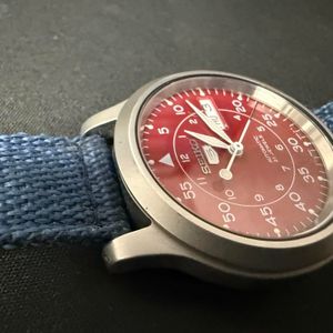 Zodiac Red Silver Dot. model 206.11.01 | WatchCharts Marketplace