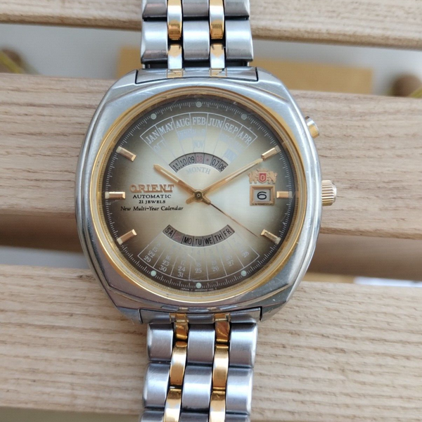 Orient Automatic Multi Year Calendar Watch Vintage College 46D002 90 Orient Automatic Multi Year Calendar Watch Vintage College 46D002 90