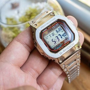CASIO G-SHOCK GW-M5600 メタルカスタム MOD ゴールド $60 + $60 = $600? G-Shock Metal Mod! - YouTube