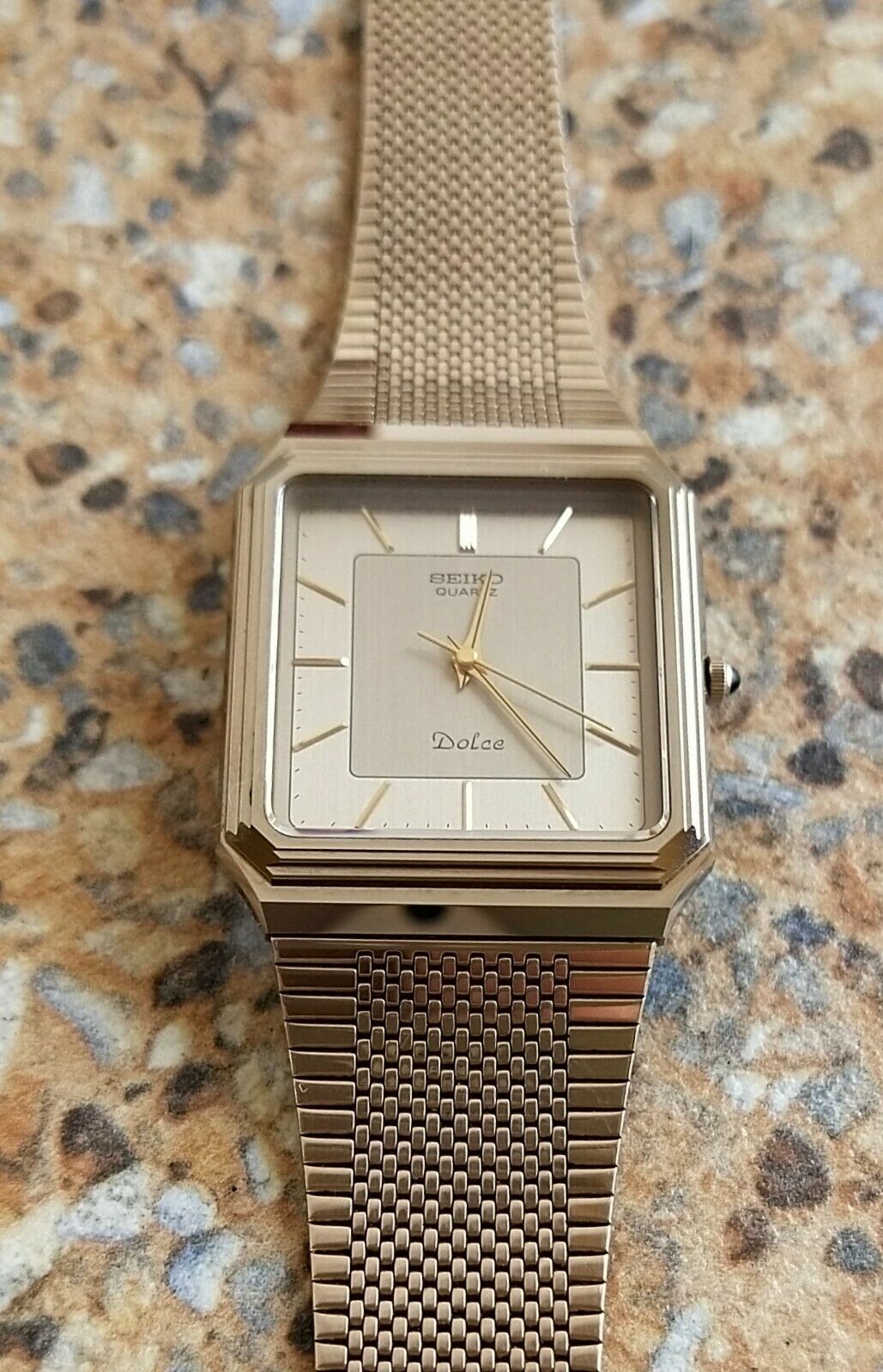 Seiko Dolce Quartz 7731 5081 May 1985 Dress Watch Tungsten Carbide