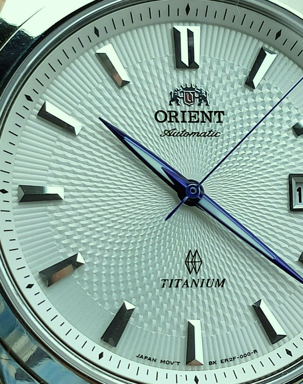 Orient er2f004w online titanium