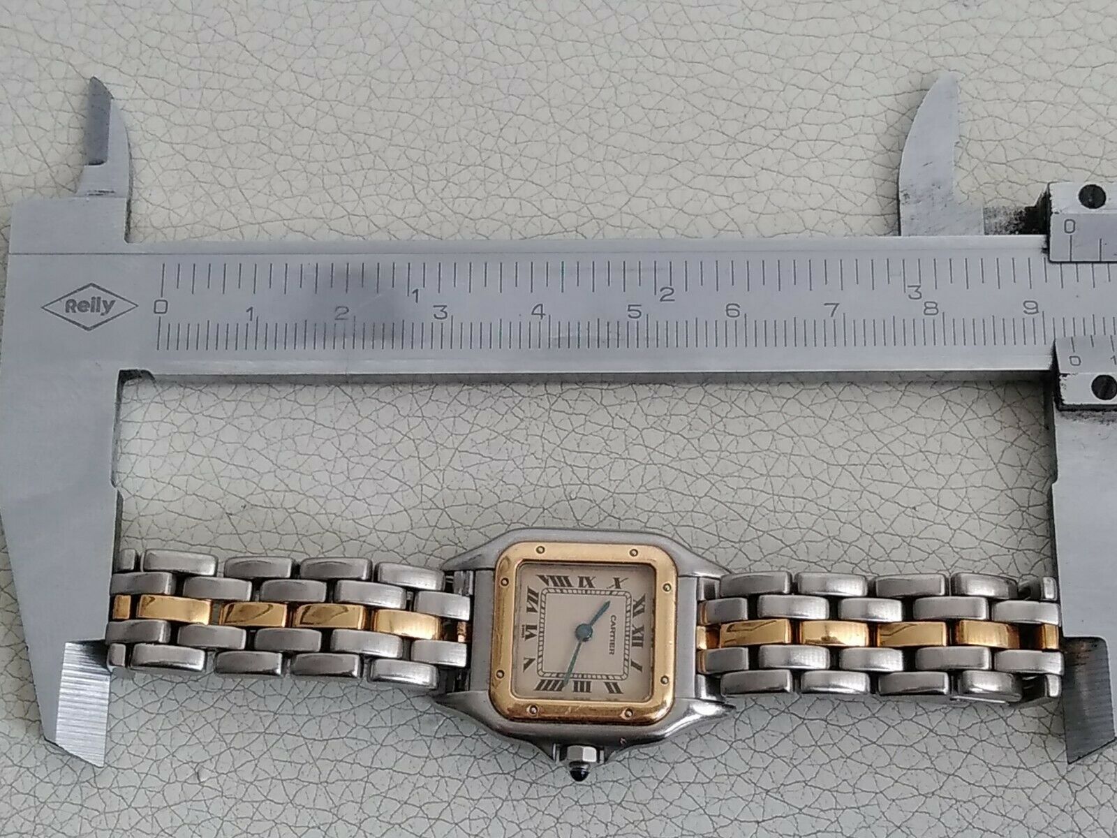 Cartier quartz swiss made hotsell or et acier 53472