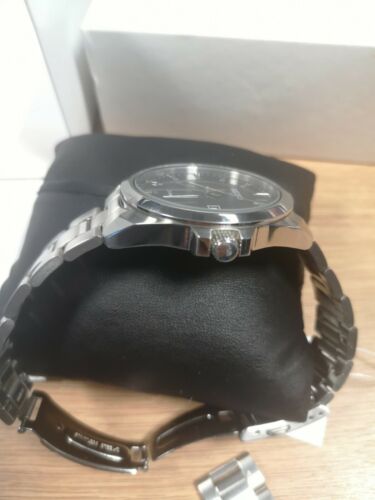Seiko 6N42-00H0 men's quartz watch | WatchCharts Marketplace