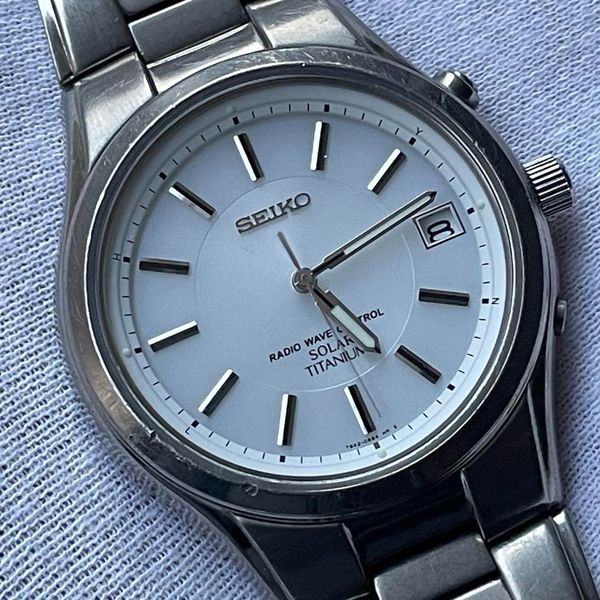 orologio-vintage-seiko-7b42-0an0-titanio-radio-solare-atomic-38mm-uomo